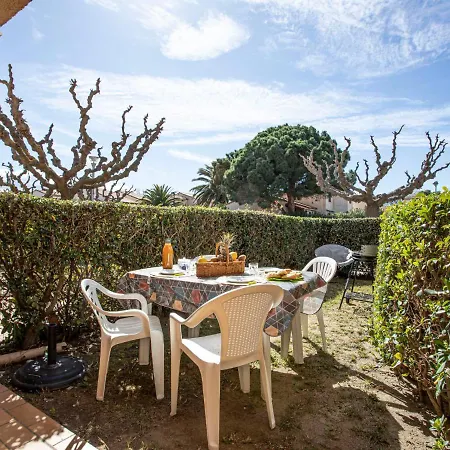 Apartment Le Hameau Du Rivage By Interhome